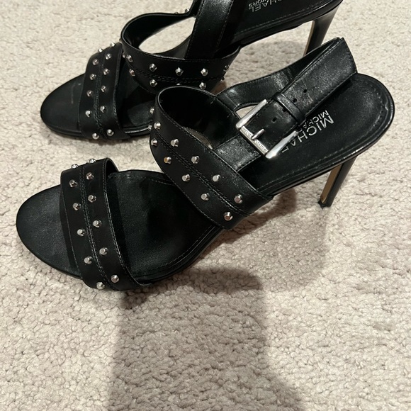 Michael kors sandals size 6.5 - Picture 3 of 3